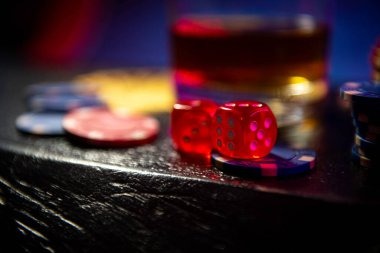 Live baccarat studio on angkabet124 mobile app with recent play indicator